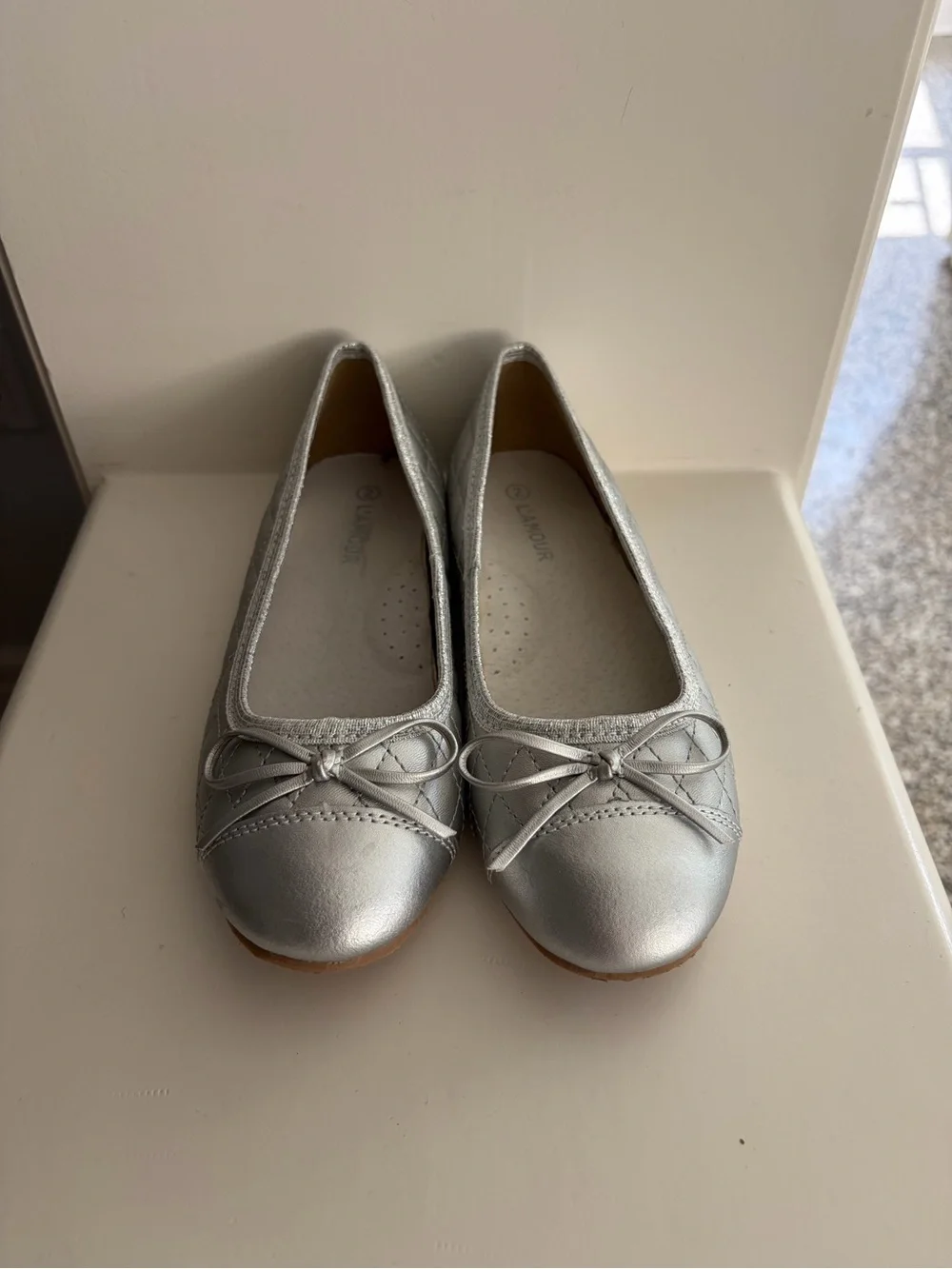 L'Amour Silver Girls Bow Ballet Flats